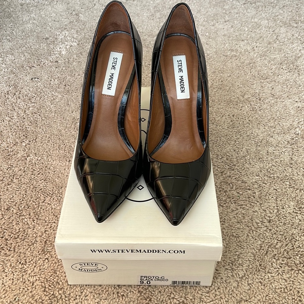 Steve Madden Pumps